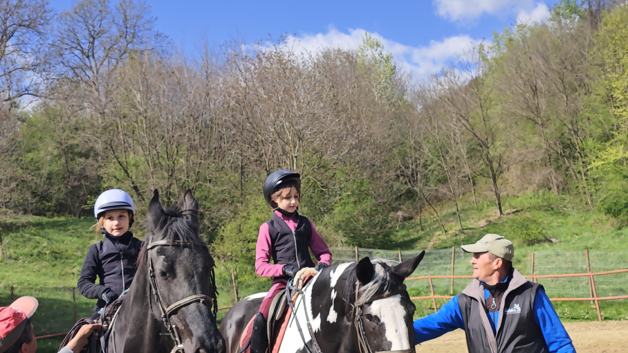 Ingrid & Irene with their horses